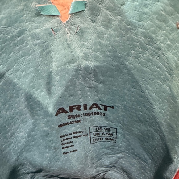 Ariat Black Leather Western Boots - Picture 6 of 6